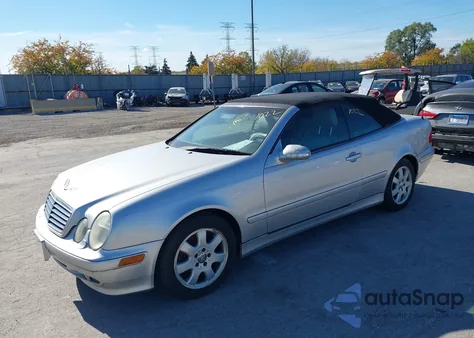 2003 Mercedes-Benz Clk 320 z USA, uszkodzony, nr VIN WDBLK65G63T130012